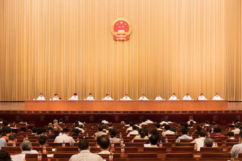 上海市第十五届人大常委会第四十三次会议（扩大）召开